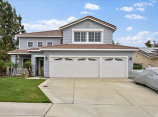 6823 Gabels Crest Pl, Fontana, CA 92336