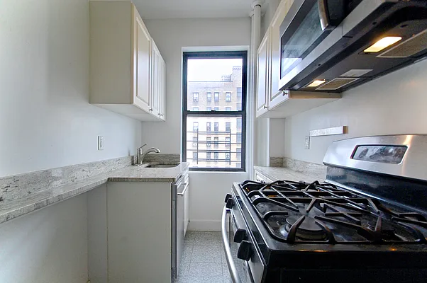 Rented by Compass | media 2