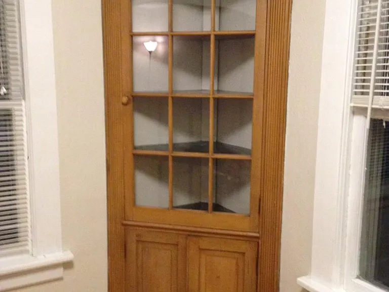 140 DINING ROOM