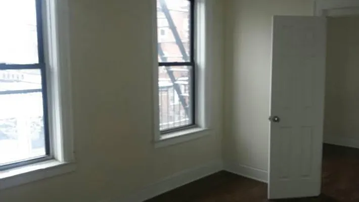 Rented by Astoria NY Condos | media 2