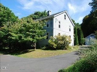 76 Glen Rd, Sandy Hook, CT 06482