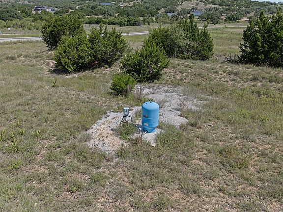 3rd image of 1495 Majestic Hills Dr