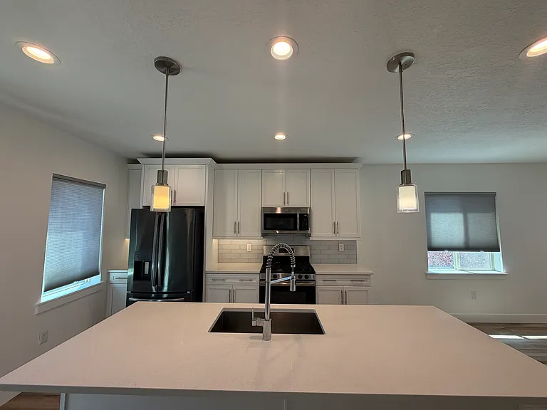 38 W Beebe Ln — Photo 9