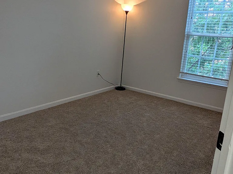 17289 Vaughn Ln — Photo 29