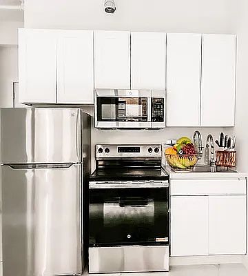 3rd image of 248 W 35th St #803