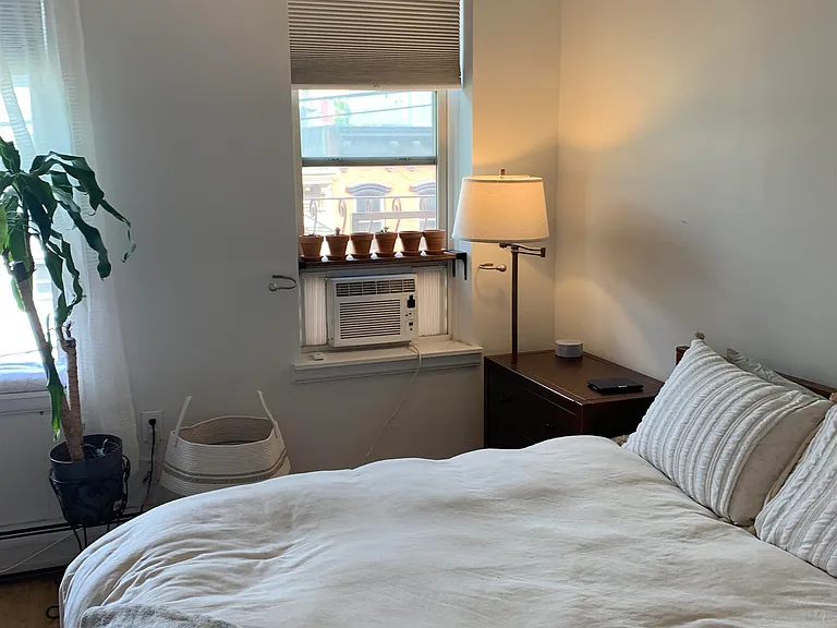 818 Willow Ave #3R — Photo 11