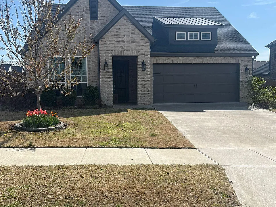 1431 Water Way Dr
