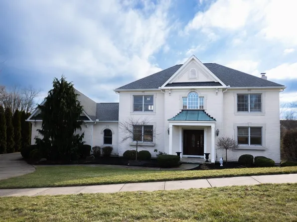 5753 Chapel Heights Ln, Cincinnati, OH 45247