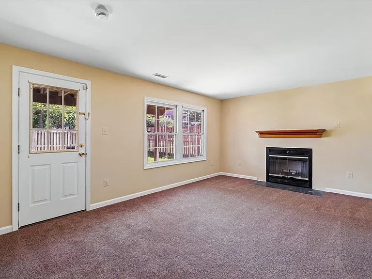 2420 Beechnut Pl — Photo 21