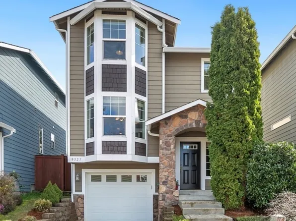 9327 16th Dr W, Everett, WA 98204