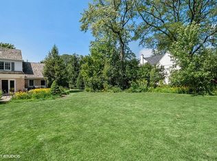 635 York Rd, Glenview, IL 60025