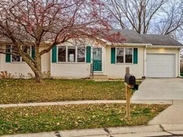 5414 Schubert St, Ames, IA 50014