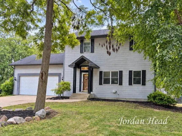3160 Ripley St NE, Belmont, MI 49306