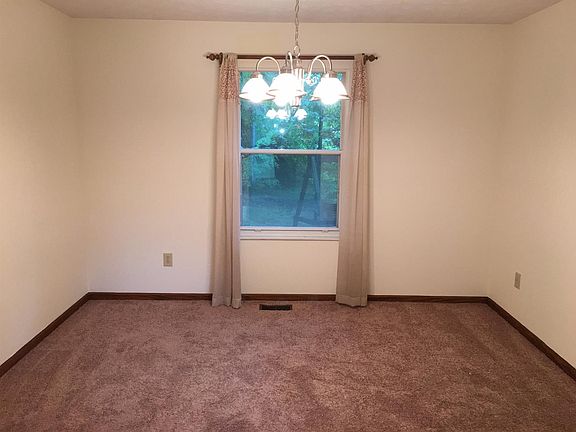 4th image of 9159 Woodprint Ln