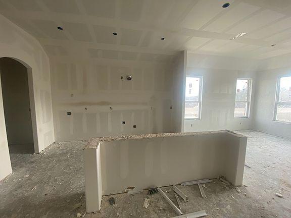 4th image of 1024 Winecup Ln
