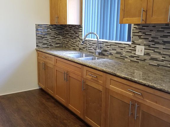 2nd image of 803 Edgewood St APT 6