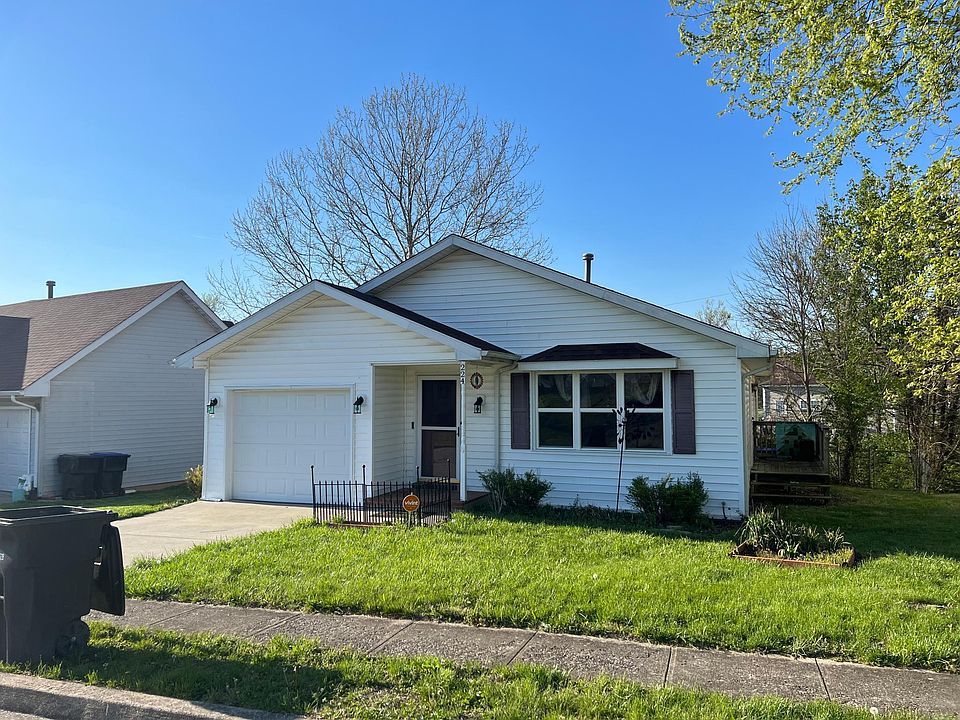 2nd image of 224 Donalynn Dr
