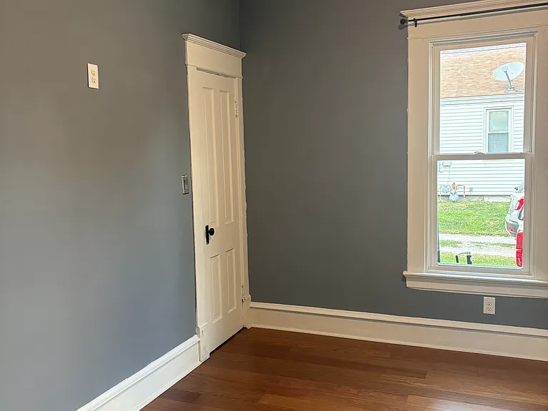 1209 S Lee St — Photo 14