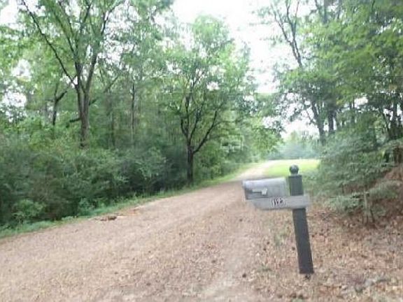 Exterior Neighborhood (street photo)