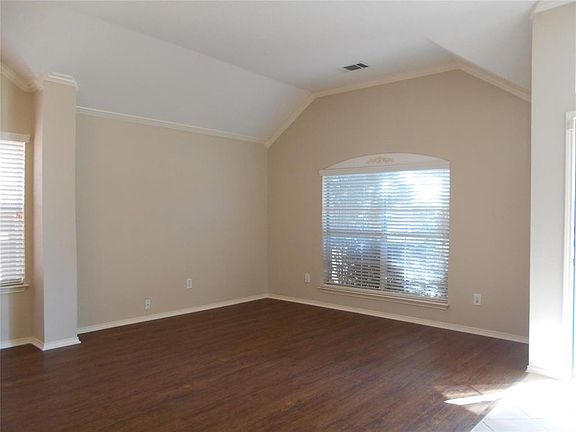 4th image of 10302 Mallory Dr