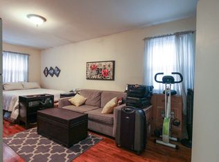 3150 29th St APT 2, Astoria, NY 11106