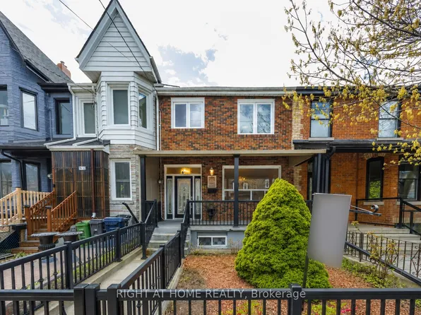 81 Argyle St, Toronto, ON M6J 1N8