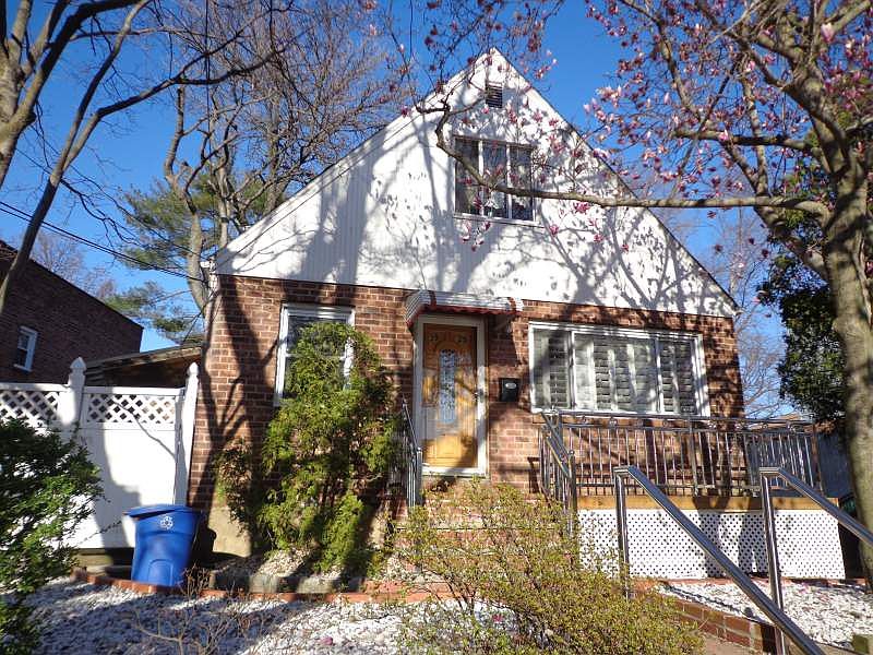 2nd image of 3925 202nd St