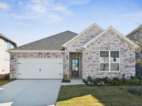 5917 Mayer Ave, Pilot Point, TX 76258