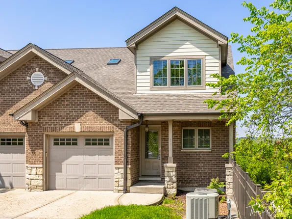 857 Illinois St, Lemont, IL 60439