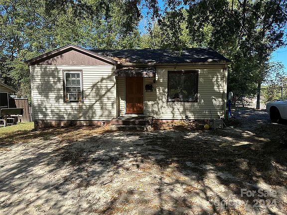 2nd image of 1212 Ashton Ave