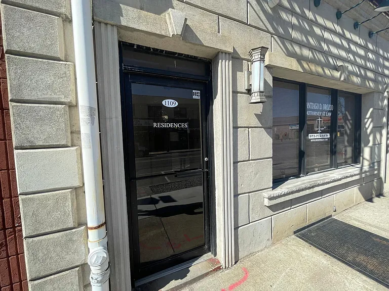 1109 Main Ave #5 — Photo 7