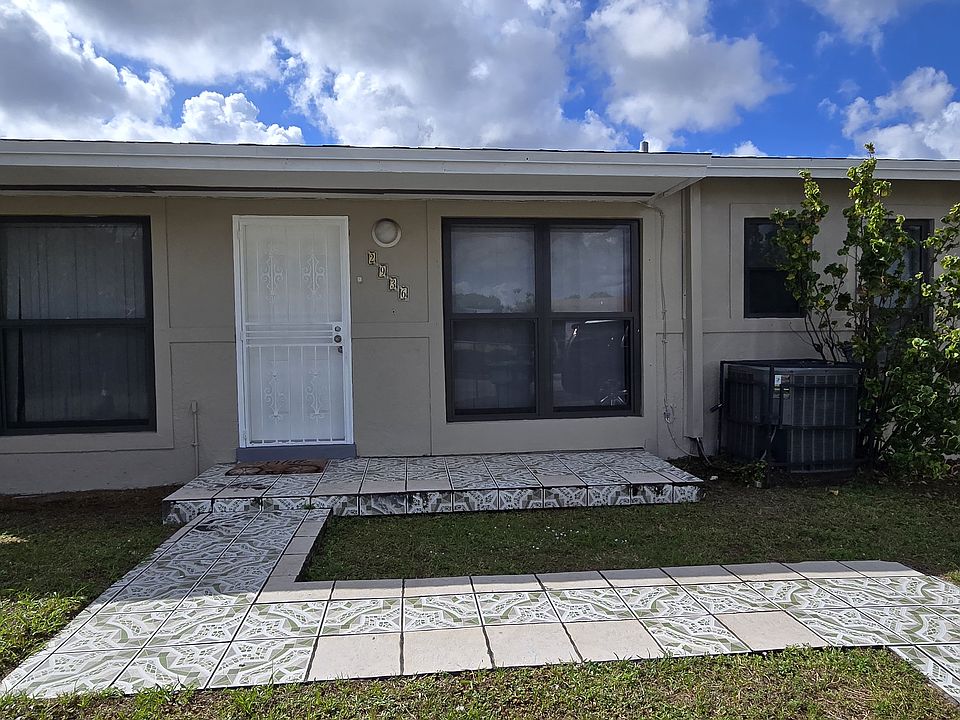 1st image of 2936 NW 192nd Ln