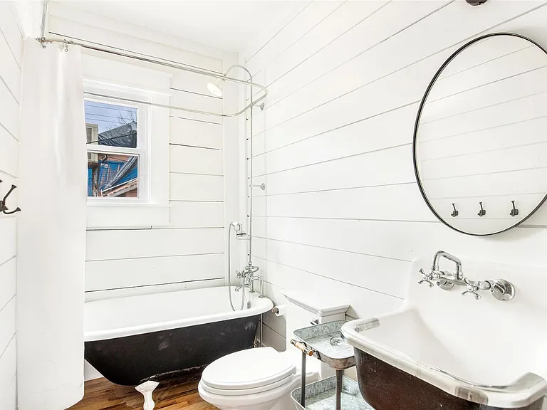 4731 Woodside St — Photo 27