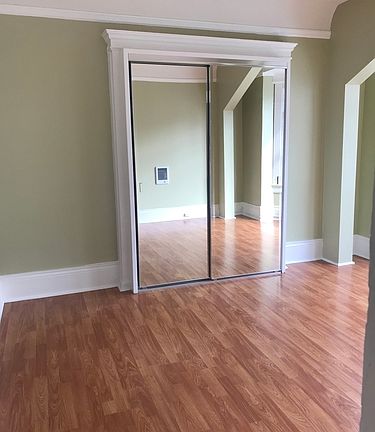 3rd image of 728 Taylor St #6