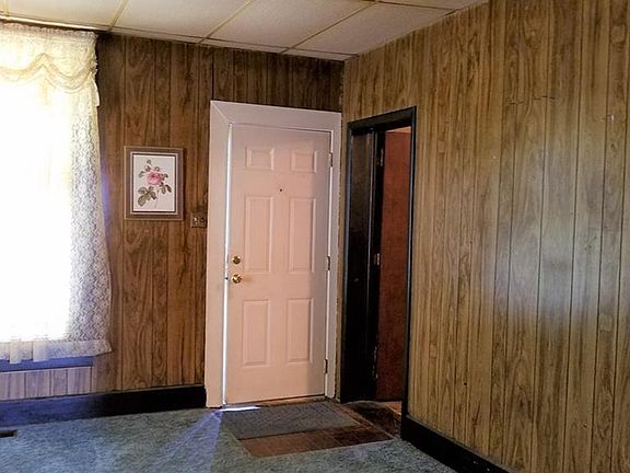 4th image of 145 N Sheffield Ave