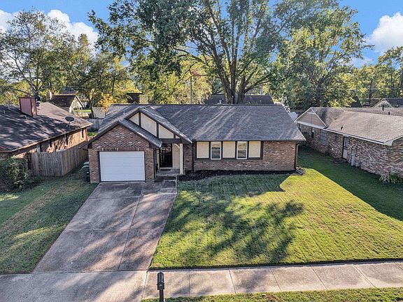 2nd image of 7005 Rose Trail Dr