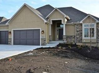 12209 W 160th St, Overland Park, KS 66062