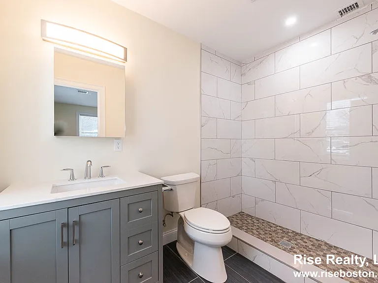 10 Marion St #1 — Photo 13