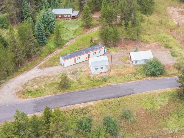 102 Cabin Rd, Elk City, ID 83525