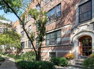 732 Hinman Ave APT 1E, Evanston, IL 60202