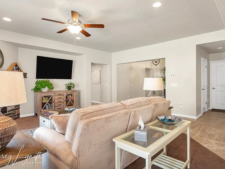 6084 S Rimrunner Dr — Photo 16