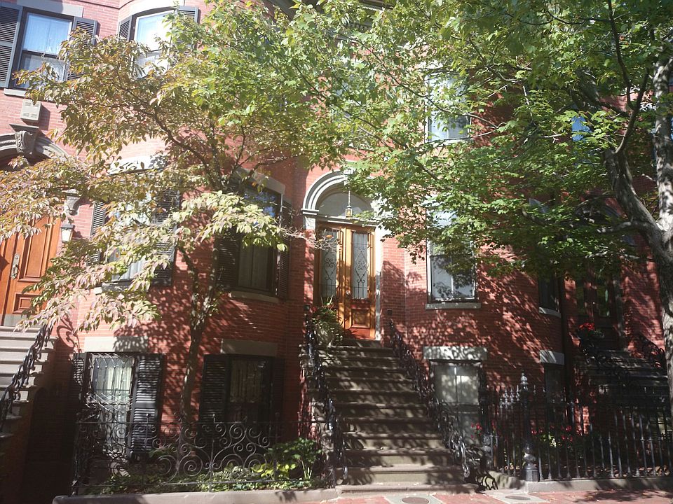 2nd image of 156 W Canton St