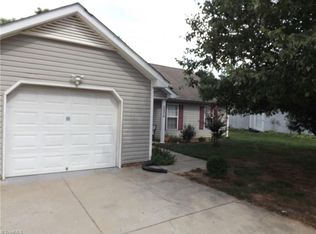 2924 Haig St, Greensboro, NC 27405