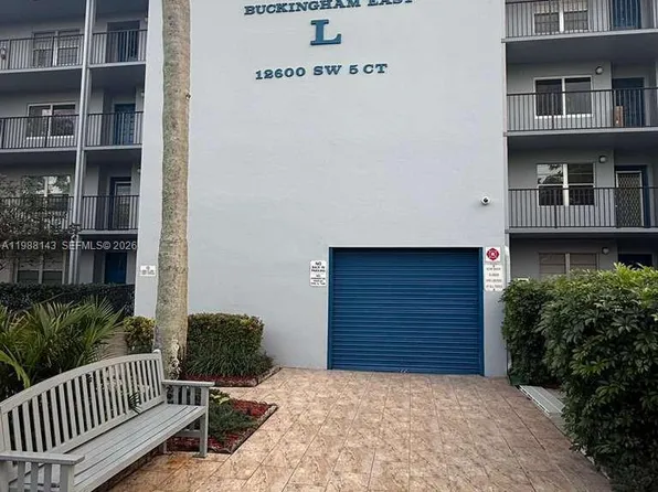 12600 SW 5th Ct APT 208L, Hollywood, FL 33027