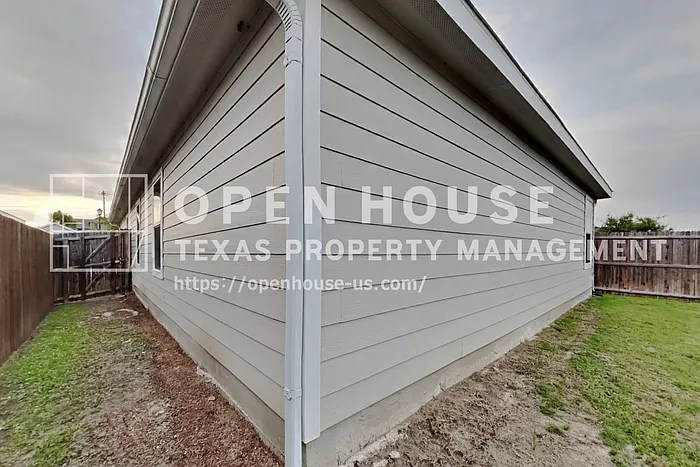5529 McClelland St — Photo 16