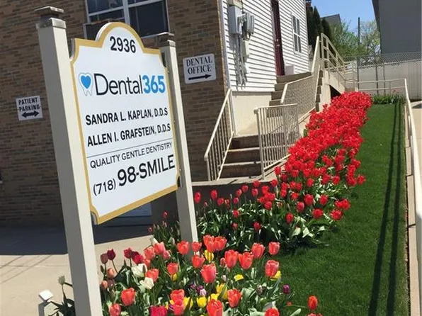 2936 Hylan Blvd, Staten Island, NY 10306