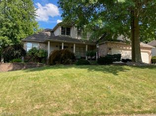 268 Colonial Dr, Canfield, OH 44406