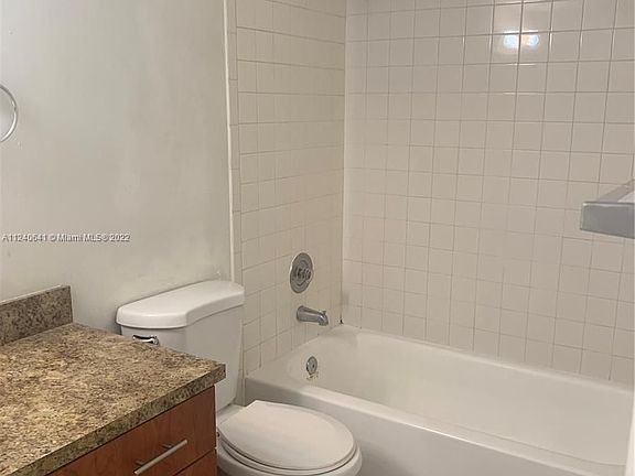 3rd image of 8323 Lake Dr APT 304