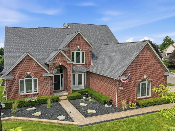 14257 Mandarin Dr, Shelby Township, MI 48315