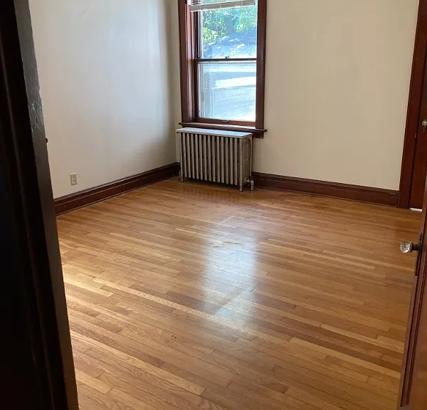 7240 Forsyth Blvd — Photo 3